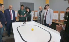 Bolvadin’de TÜBİTAK 4006 Bilim Fuarı açılışı yapıldı