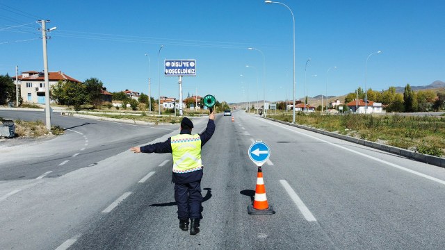 Bolvadin’de jandarmadan trafik denetimi