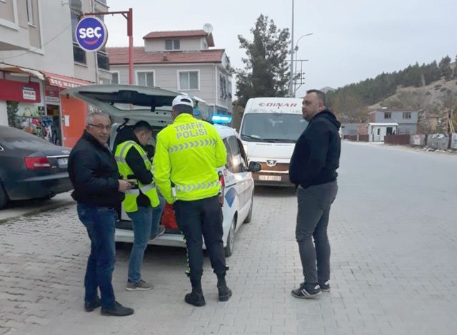 Dinar ilçesinde polis tarafından