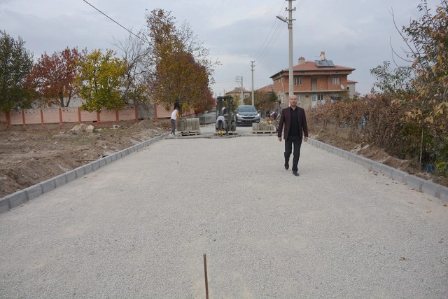 Şuhut’un sokaklarında yenileme çalışmaları