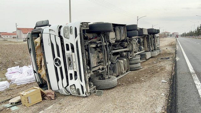 Bolvadin çevre yolunda, Akcan