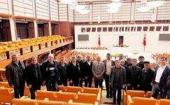 Şuhut heyeti MHP Milletvekili Taytak’ı ziyaret etti