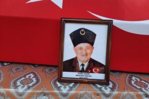 91 yaşındaki Kore Gazisi son yolculuğuna uğurlandı