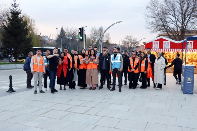 AK Parti Afyonkarahisar Gençlik Kolları Ramazan ayı boyunca yapacakları ‘İftara