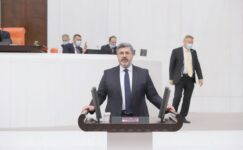 ‘Bu tarihi seçimlerin kazananı Tüm Türkiye’dir’