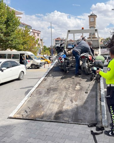 Emirdağ ilçesinde polis tarafından