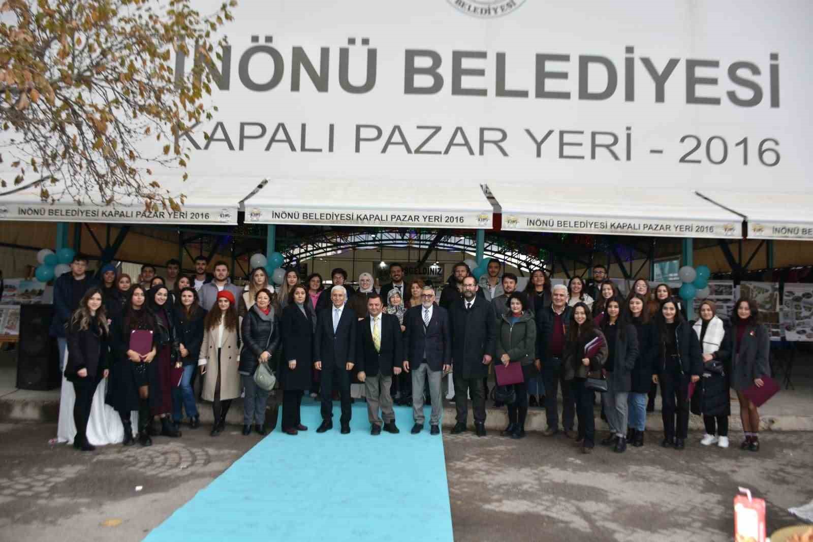 ESTÜ ile İnönü Belediyesi işbirliğiyle ‘İnönü Projeleri Sergisi’ açıldı