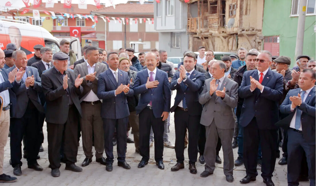 MHP'li belediye başkan adaylarının