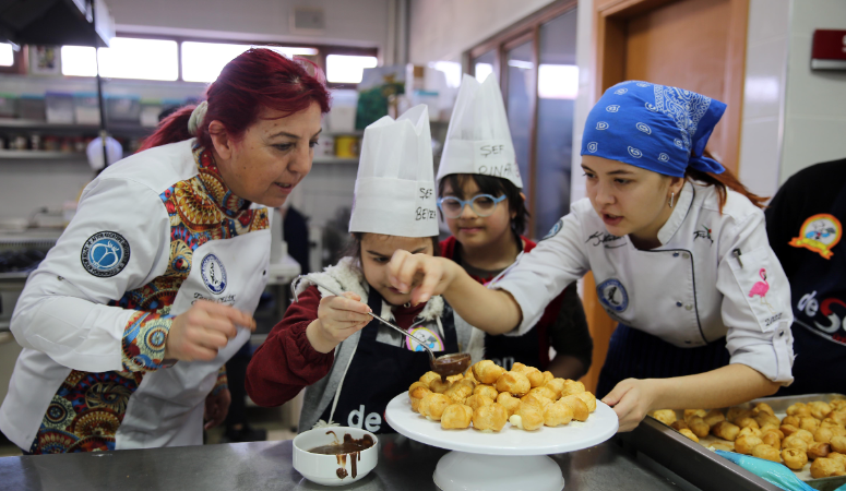 Afyon Kocatepe Üniversitesi (AKÜ)