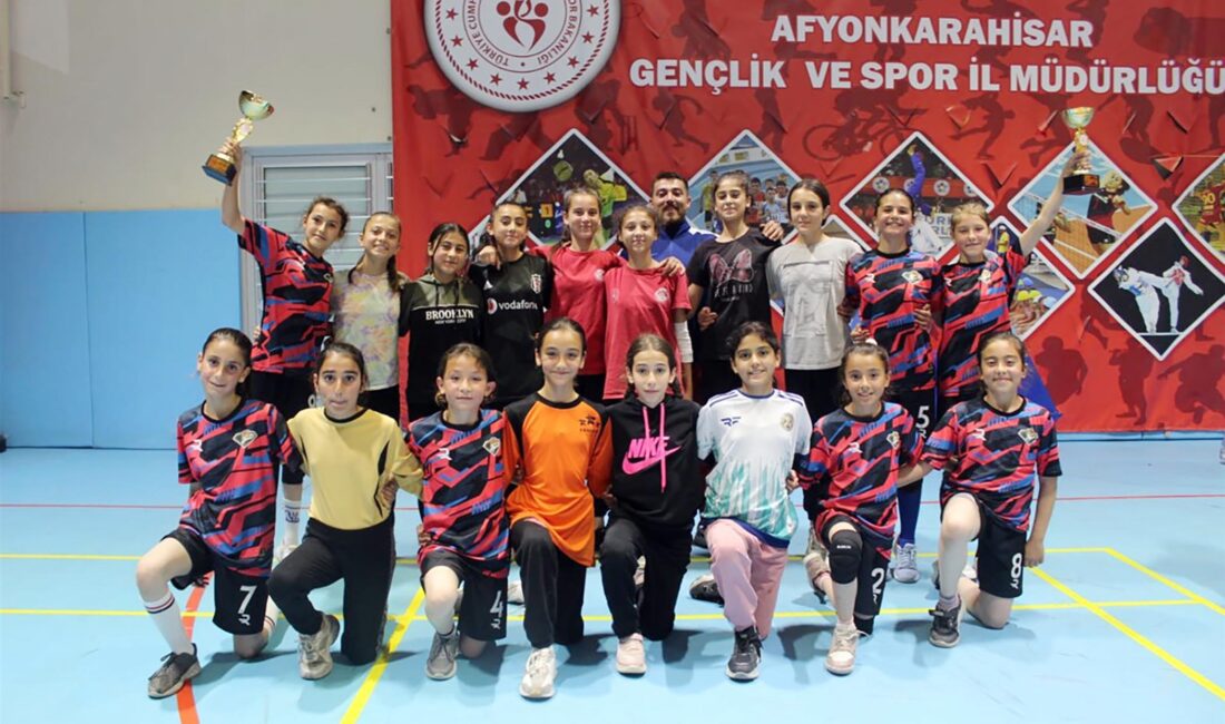 Hentbol Sezonu 2023-2024 Minikler