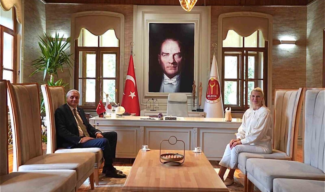 BOZÜYÜK BELEDİYE BAŞKANI MEHMET TALAT BAKKALCIOĞLU, BİLECİK BELEDİYE BAŞKANI MELEK