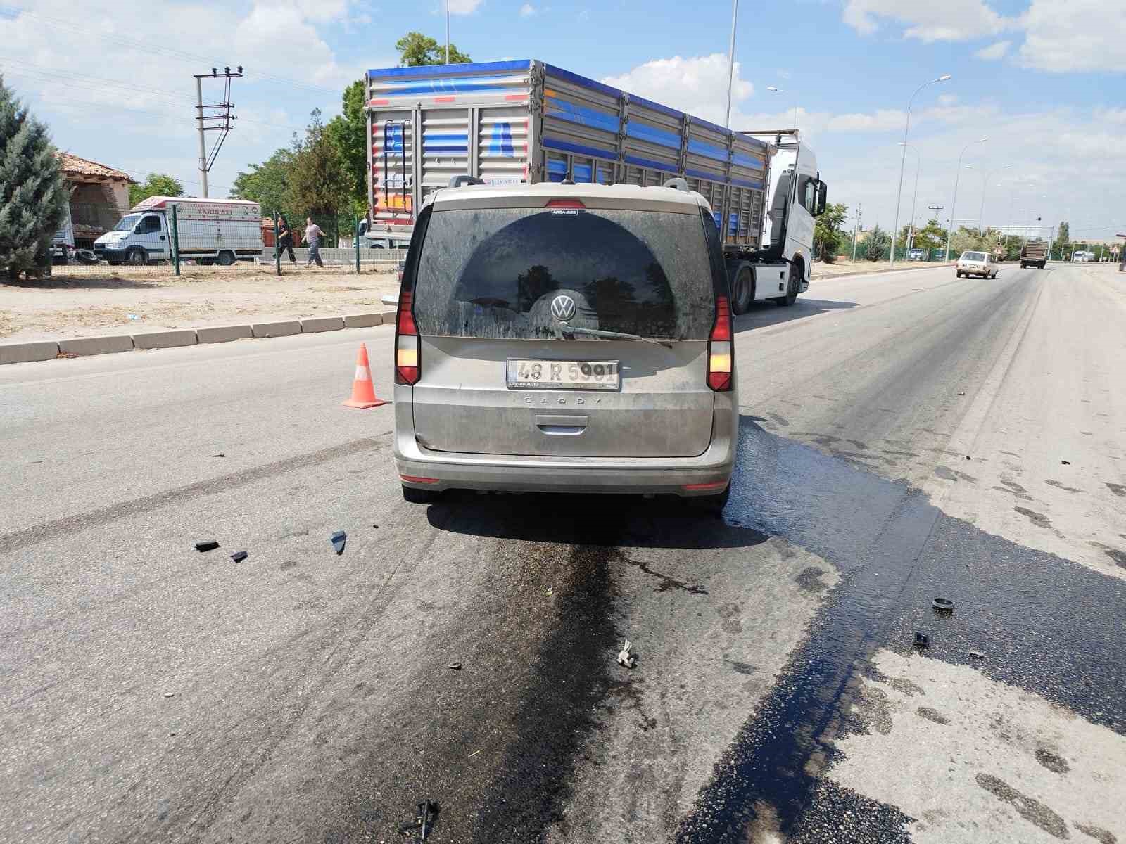 11 Yaşındaki̇ Elektri̇kli̇ Bi̇si̇klet Sürücüsü Kazada Öldü