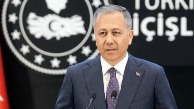 Bakan Yerlikaya, 27 ilde FETÖ'ye yönelik düzenlenen ‘Kıskaç-22’ operasyonlarında 74