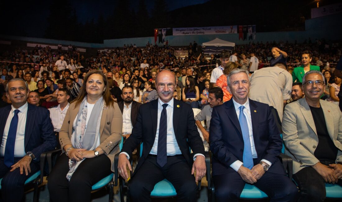 Afyonkarahisar Belediye Başkanı Burcu