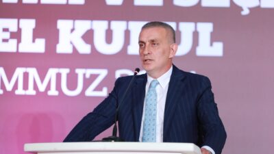 FIFA Başkanı Gianni Infantino, Türkiye Futbol Federasyonu (TFF) Başkanı İbrahim