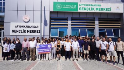 AFYONKARAHİSAR’DAN 100 ÖĞRENCİ, BURSA, ANTALYA VE KIRŞEHİR'DE DÜZENLENECEK KAMPLARA UĞURLANDI.