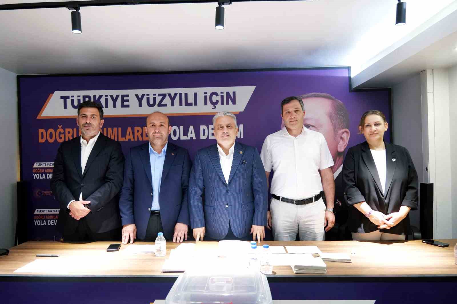 Ak Parti̇ Eski̇şehi̇rde Merkez İlçe Temayül Yoklamaları Tamamlandı