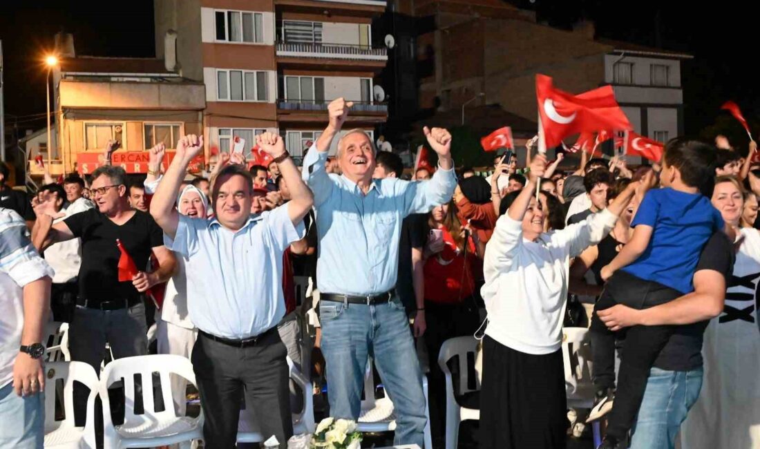 BOZÜYÜK’TE TÜRKİYE-AVUSTURYA MAÇI, KURULAN