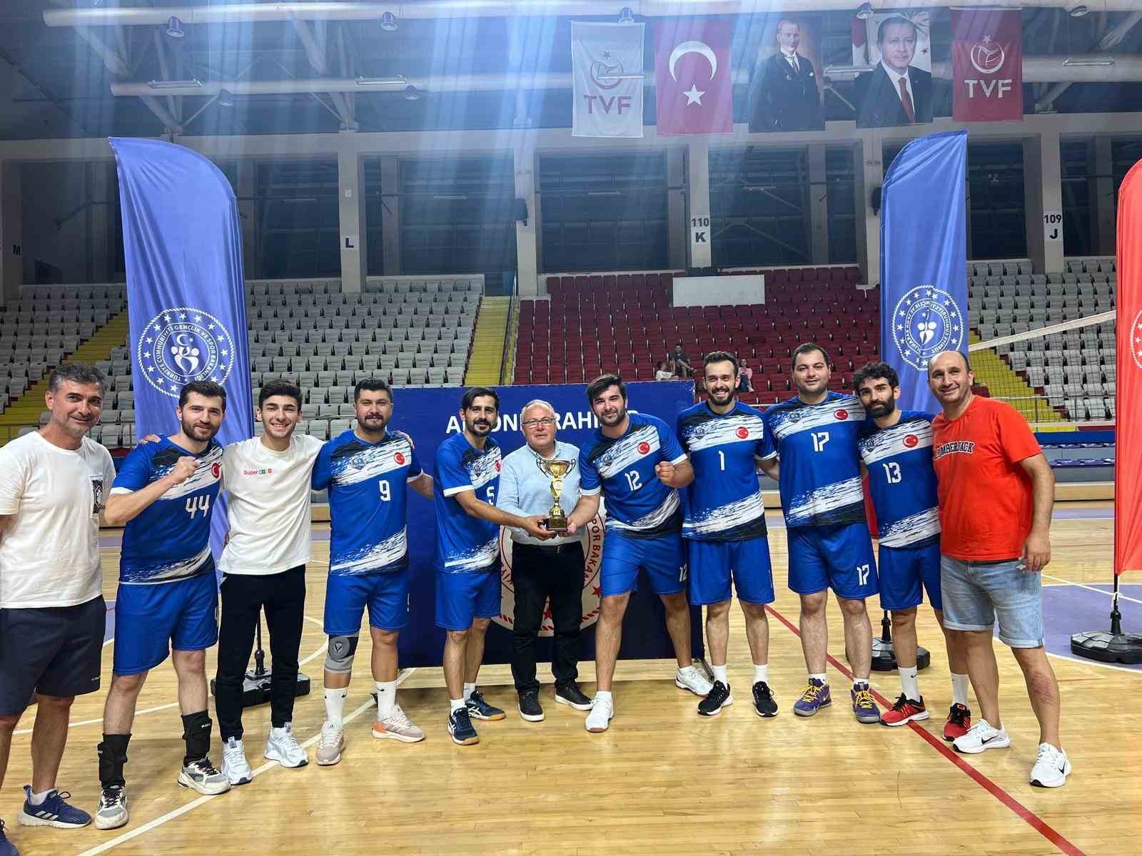 Büyük Erkekler Voleybol Şampi̇yonası Tamamlandı