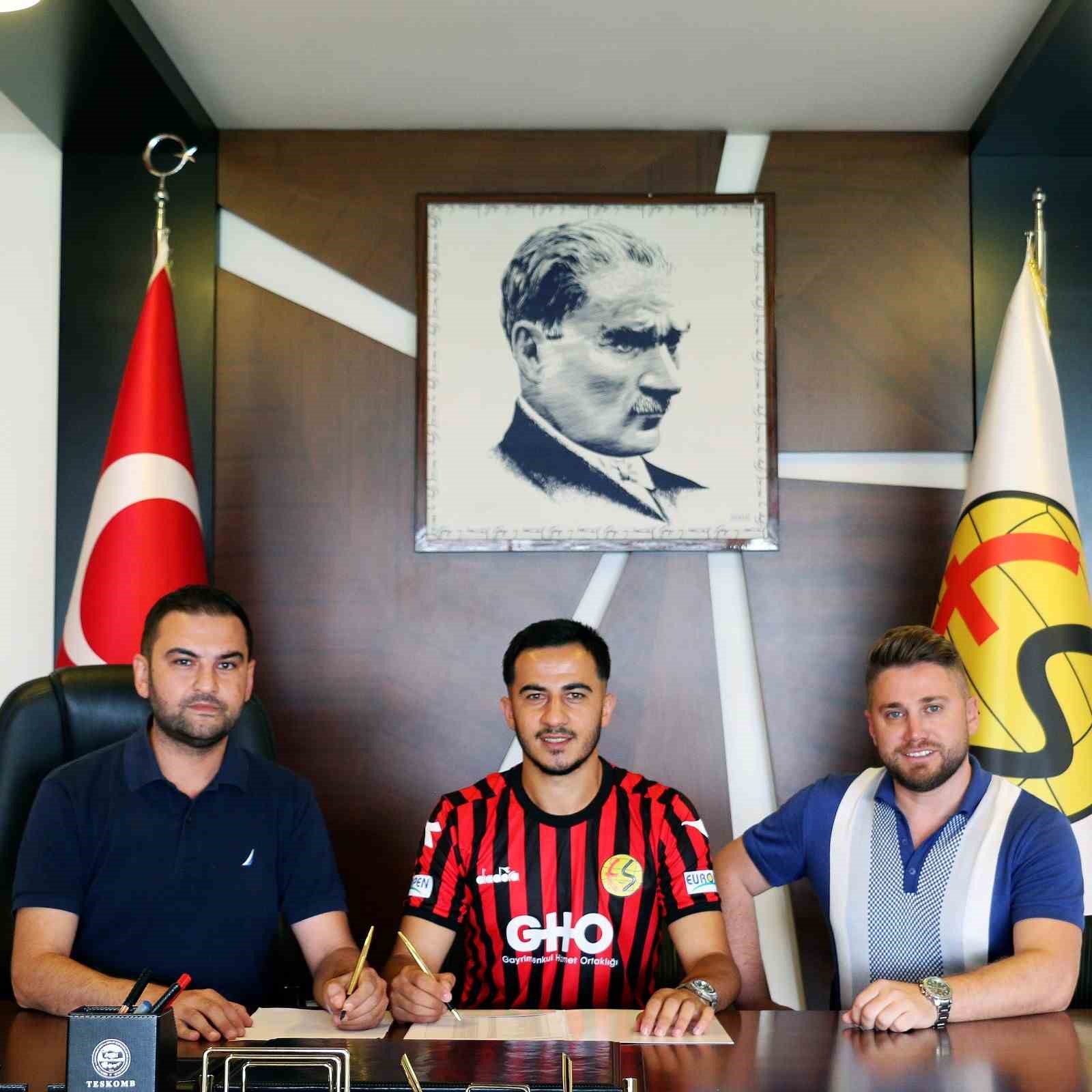 Eski̇şehi̇rspordan Kanat Transferi̇