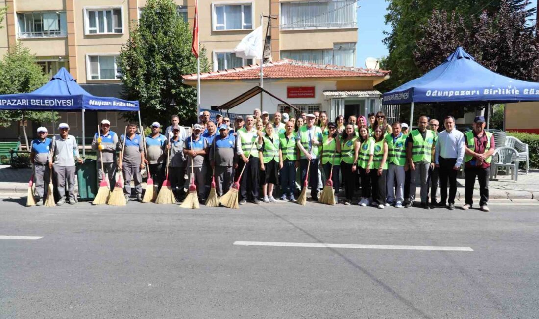 GÖKMEYDAN MAHALLESİ'NDEN ÖRNEK “TEMİZLİK