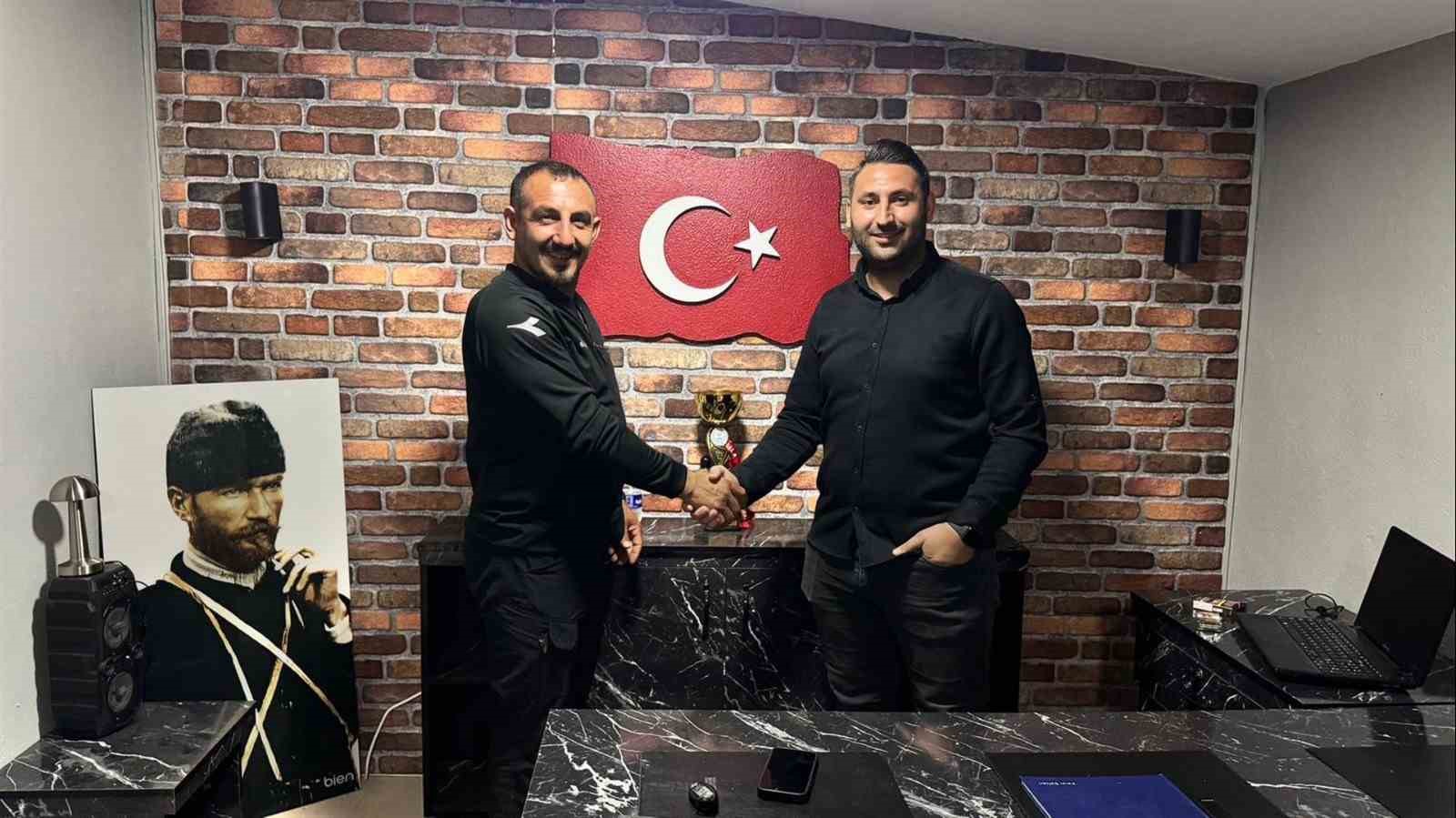 Gülümbespor, Yeni̇ Sezon Öncesi̇ Tecrübeli̇ İsi̇m Mehmet Yunus Altın İle Anlaştı