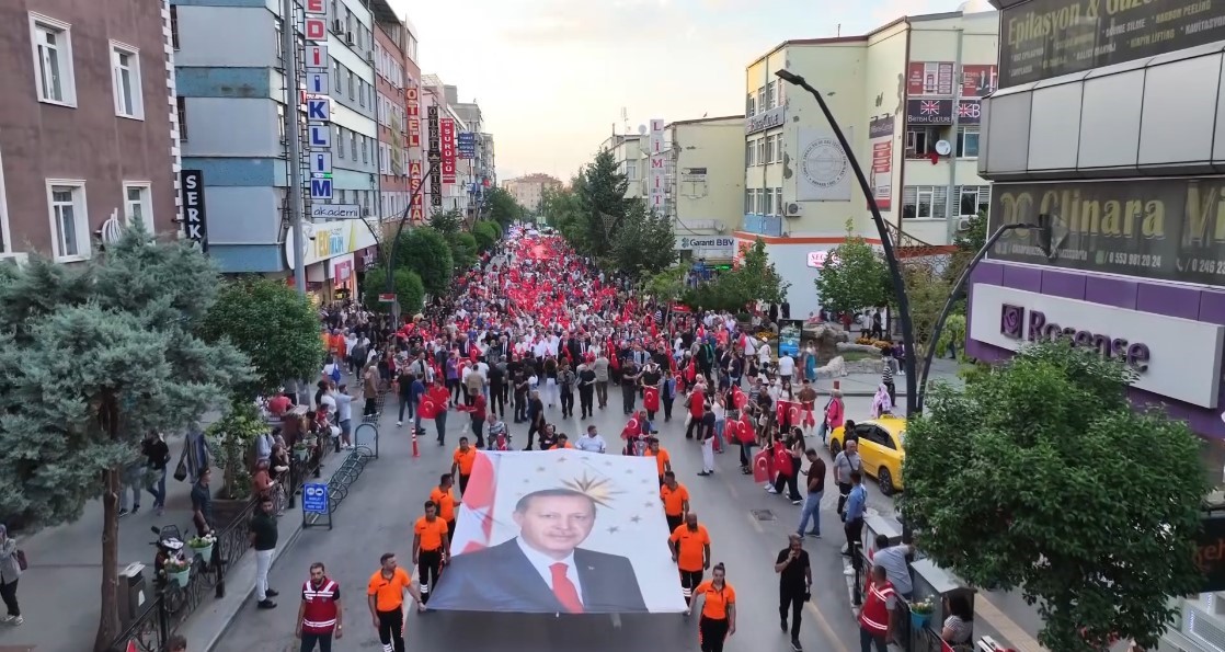 Isparta 15 Temmuzun 8İnci̇ Yılında Tek Yürek Oldu