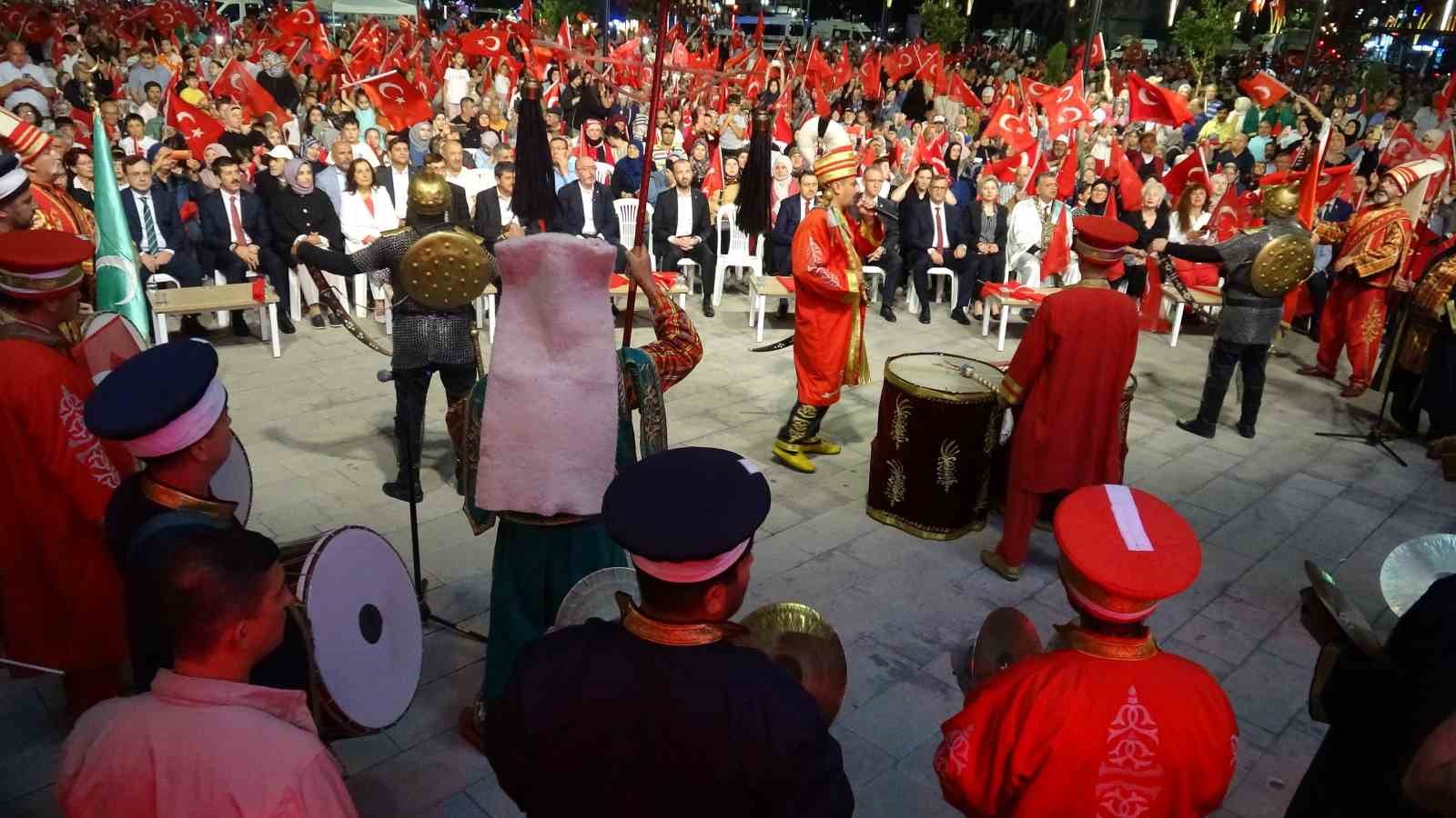 Kütahyada 15 Temmuz Etki̇nli̇kleri̇