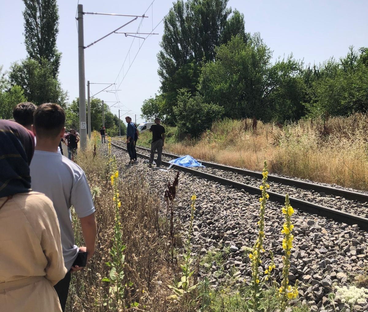 Kütahyada Yolcu Treni̇ Çapa Motoruna Çarptı: 1 Ölü