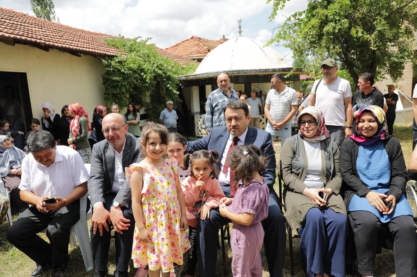 Kütahyanın Seki̇ören Köyüne 500 Bi̇n Li̇ralık Tarımsal Destek