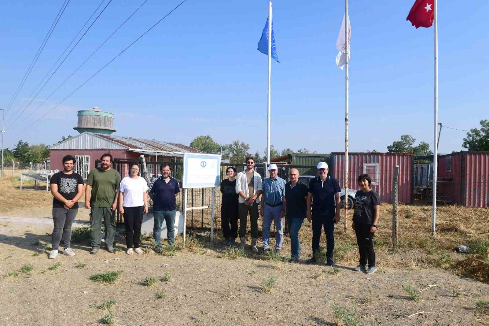 Rektör Erdal, Şarhöyük Kazı Alanını Zi̇yaret Etti̇