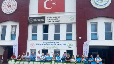 GENÇLİK HİZMETLERİ GENEL MÜDÜR YARDIMCISI TARIK KARKINÇAM VE İL MÜDÜRÜ
