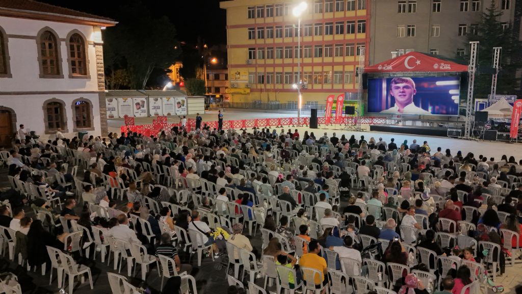 Afyonkarahisar Belediyesi’nin düzenlediği açık