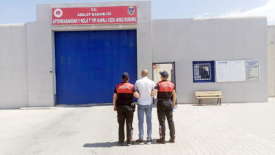 İl Jandarma Komutanlığı ekipleri aranan şahısların tespiti ve yakalanmasına yönelik