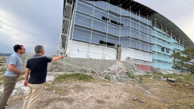 Afyonkarahisar'ın Emirdağ ilçesinde, spor altyapısını güçlendirmek ve vatandaşlara modern spor