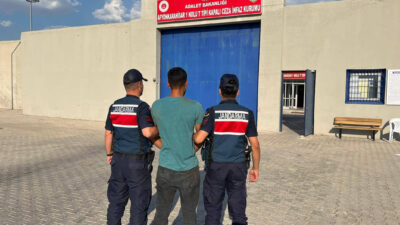 Afyonkarahisar İl Jandarma Komutanlığınca, aranan şahısların tespiti ve yakalanmasına yönelik