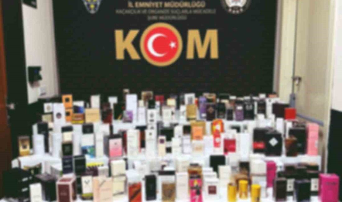 AFYONKARAHİSAR’DA BİNLERCE ADET GÜMRÜK KAÇAĞI PARFÜM ELE GEÇİRİLDİ
