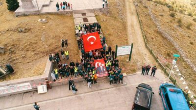 AFYONKARAHİSAR'DA YAKLAŞIK 100 MOTOSİKLETLİ, 30 AĞUSTOS ZAFER BAYRAMI'NDA BÜYÜK TAARRUZ