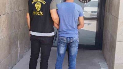 DOLANDIRICILIK SUÇUNDAN ARANAN ŞAHSI POLİS YAKALADI