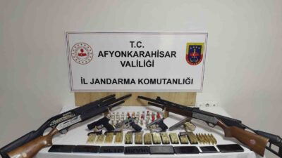 AFYONKARAHİSAR’DA GERÇEKLEŞTİRİLEN BİR KIR DÜĞÜNÜNDE HAVAYA ATEŞ AÇAN 13 ŞAHIS