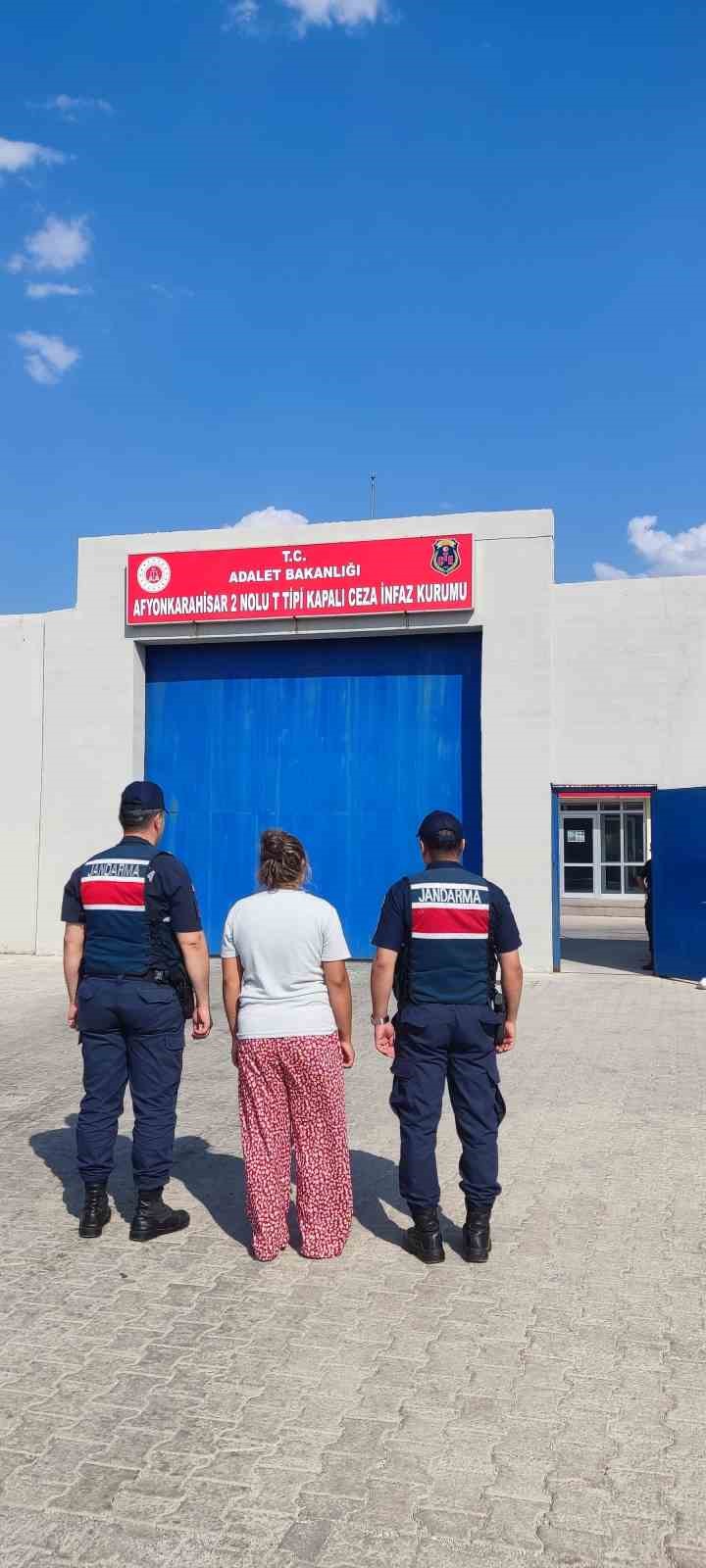 Hakkında Hapi̇s Cezası Bulunan Şahsı Jandarma Yakaladı