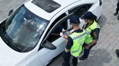 AFYONKARAHİSAR’DA JANDARMA TARAFINDAN GERÇEKLEŞTİRİLEN TRAFİK VE ASAYİŞ DENETİMİNDE 402 KİŞİNİN