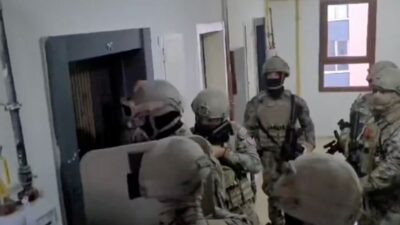 
Kuyu-16 Operasyonunda Organize Suç Örgütü Üyesi 15 Şüpheli Yakalandı.