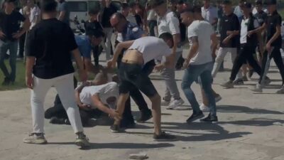 AFYONKARAHİSAR'DA GERÇEKLEŞTİRİLEN MODİFİYE ARAÇ FUARINDA 5 KİŞİ ARASINDA ÇIKAN KAVGAYI