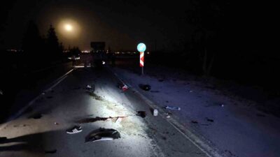 AFYONKARAHİSAR'DA MOTOSİKLETİN TRAKTÖR RÖMORKUNA ÇARPTIĞI TRAFİK KAZASINDA BİRİ KADIN 2