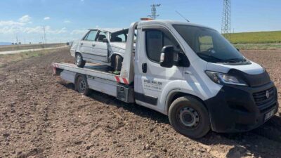 AFYONKARAHİSAR’DA OTOMOBİL İLE MOTOSİKLETİN ÇARPIŞTIĞI KAZADA SÜRÜCÜLER YARALANDI.