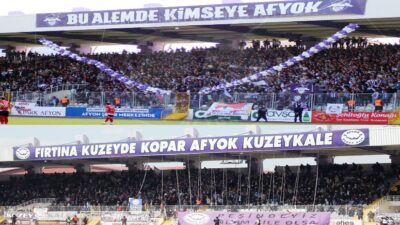 Afyonspor'da belirsizlik devam ederken taraftar gruplarından Kuzey Kale Tribünü ve