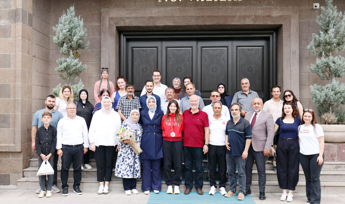 Afyonkarahisar’ın gururu, milli taekwondocu