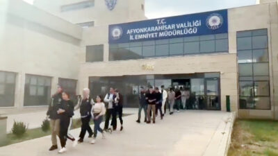 Afyon merkezli 8 ilde eş zamanlı olarak düzenlenen operasyonlarda sosyal