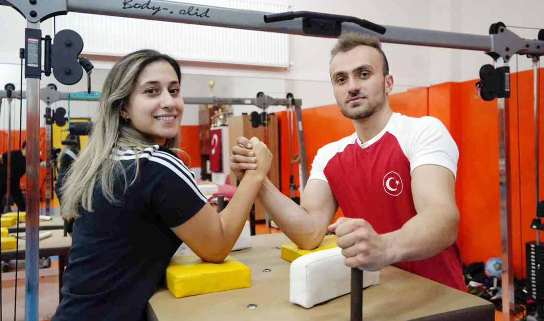 Gümüşhaneli bilek güreşi sporcusu